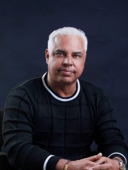 Esp. Ricardo Frederico